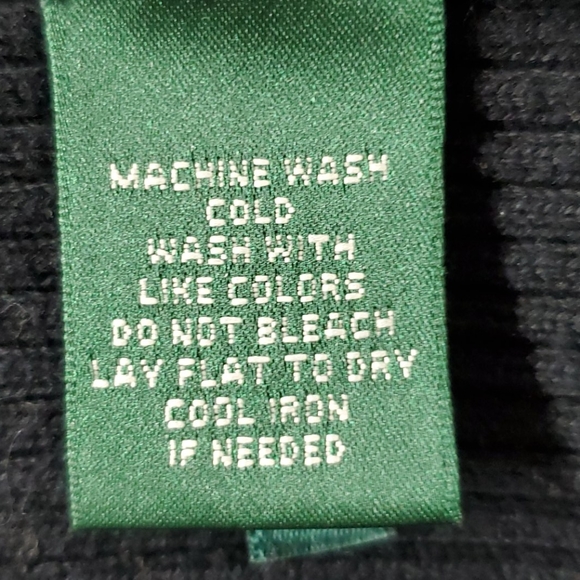 Ralph Lauren petite turtleneck - Picture 6 of 6